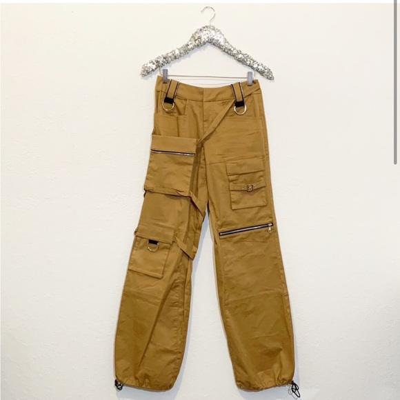 I.AM.GIA Harper Military Cargo High Waisted Tan
Pants Size XS - Picture 2 of 10